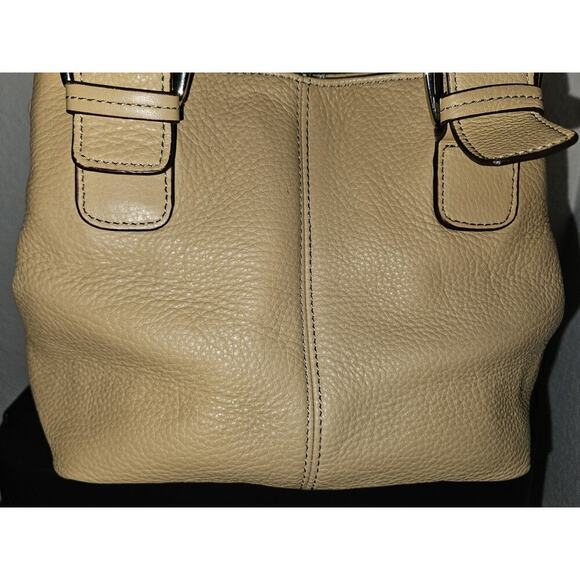 Tignanello Buckle Shoulder Bag Camel Pebble Leather Small 10x7.5x7 - Picture 3 of 14